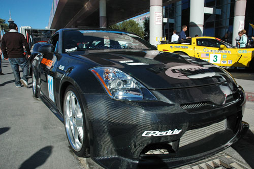 Nissan 350Z made out from carbon fiber