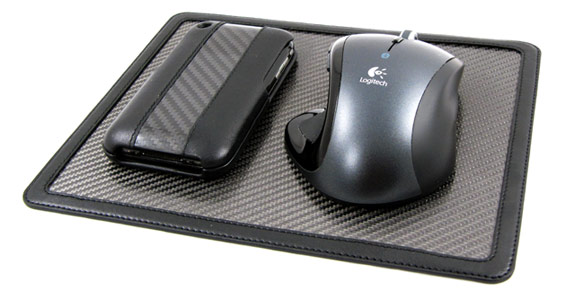 2 Ion iPhone case with mousepad