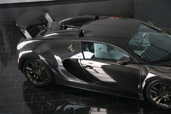 Mansory Vincero Bugatti Veyron: $1 Million Extra For A Whole Lotta Carbon Fiber