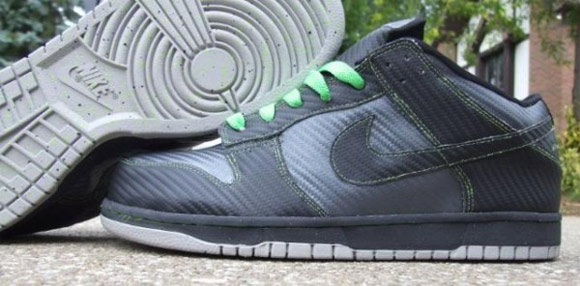 Custom carbon fiber Nike Dunk Lows