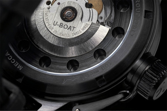 Close up of the automatic movement visible from the back of the AB 4 and AB 4/2