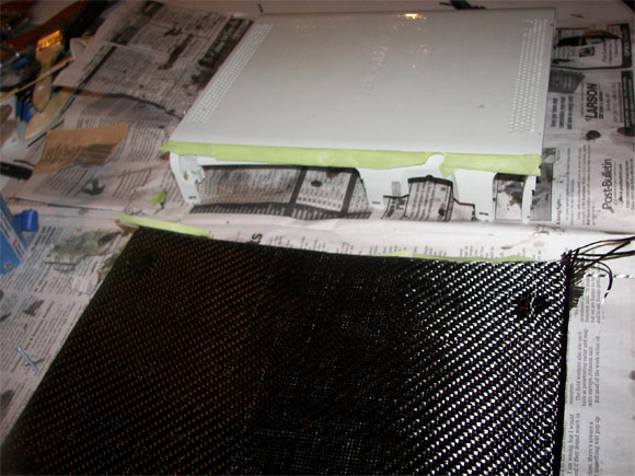 Applying carbon fiber to the Xbox 360 case