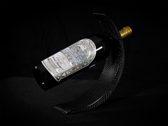 Modern carbon fiber wine bottle holder