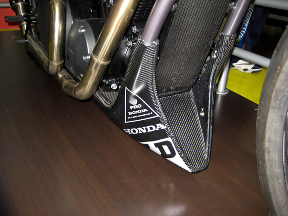 Honda concept carbon fiber motorcycle