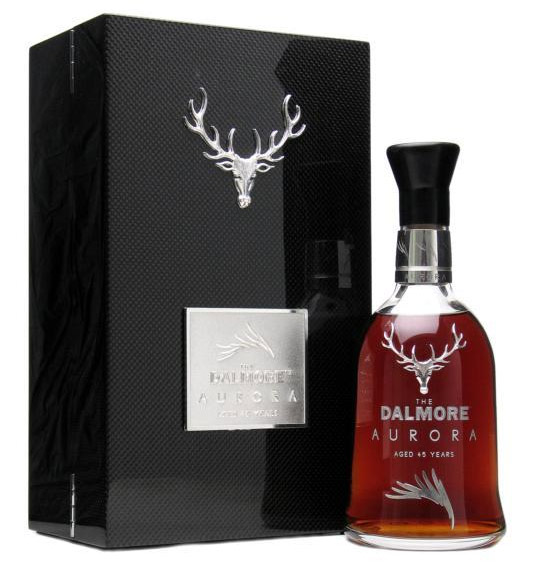 Dalmore Aurora whisky with a carbon fiber box