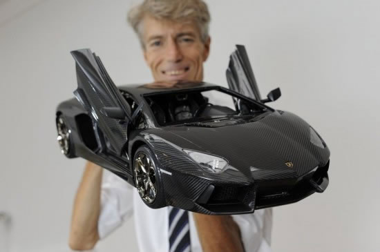 Carbon fiber Lamborghini Aventador model car