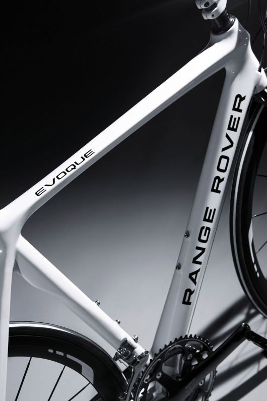 Range Rover Evoque Carbon Fiber Bike