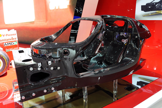 Ferrari F70 Enzo carbon fiber chassis from Paris 2012