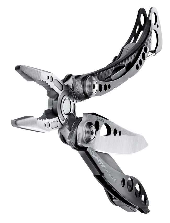 Leatherman Skeletool CX carbon fiber multi-tool