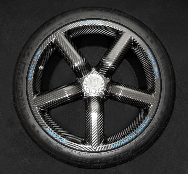 Koenigsegg Agera R carbon fiber wheel