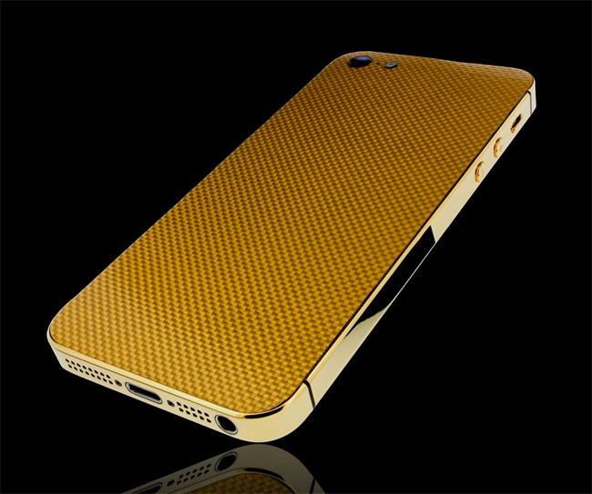 Gold coated carbon fiber iPhone