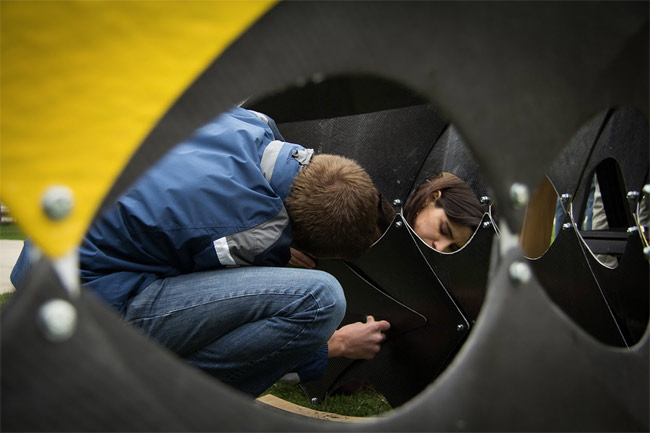 Assembling the FIBERwave PAVILLION