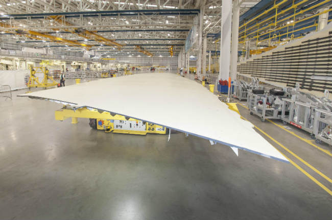 airbus A350-1000 carbon fiber wing