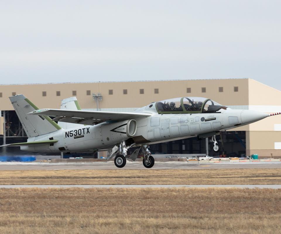 Composites-intensive Scorpion jet completes successful first flight